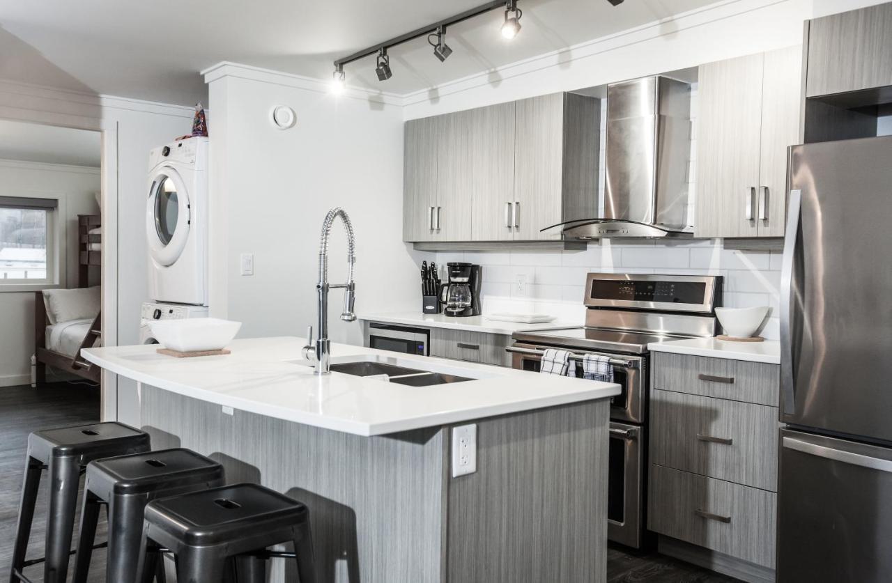 Novlan Suite By Revelstoke Vacations Luaran gambar